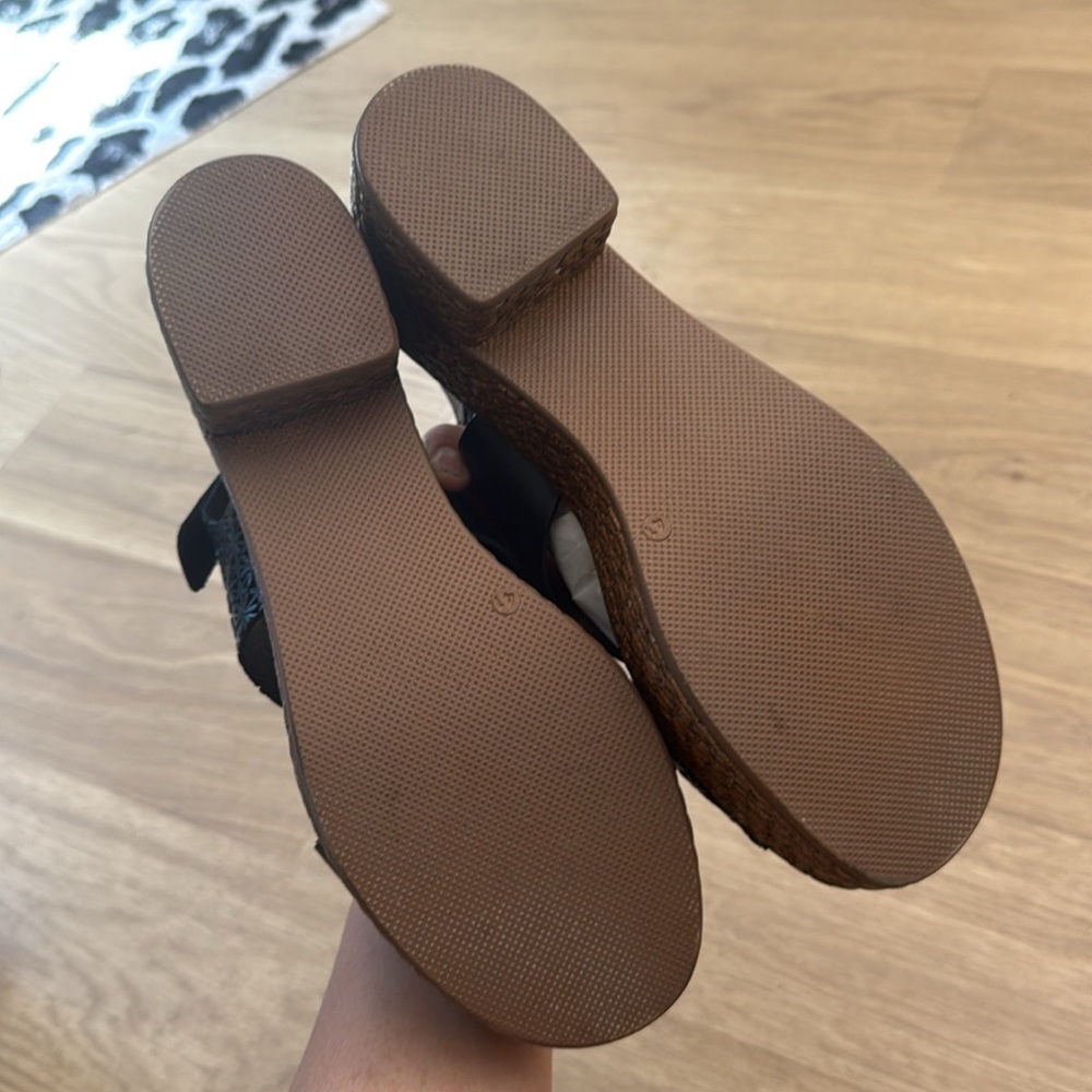 Eric Michael Black and Brown Platform Wedge Sandals - Picture 8 of 9